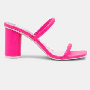 Dolce Vita V Noles in Neon Pink | 7.5